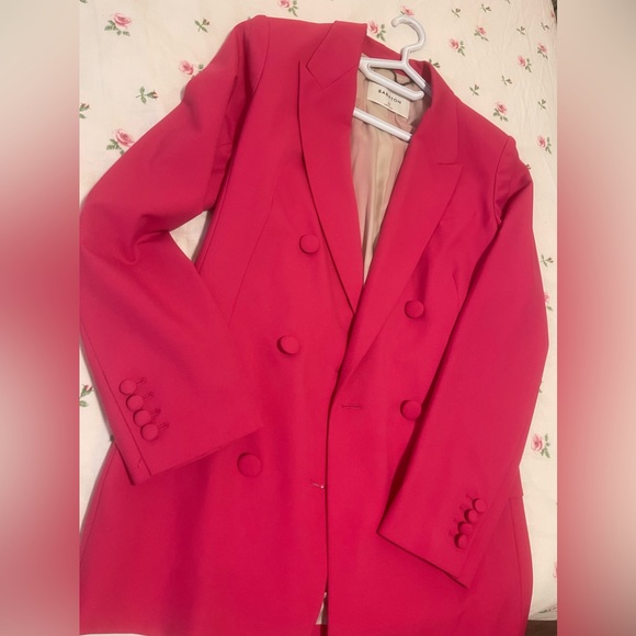 ARITZIA Babaton Blazer Size 10 - Picture 7 of 7
